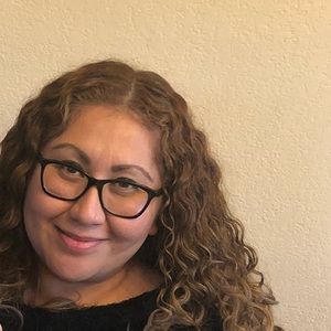 Meet your Posher, Luz